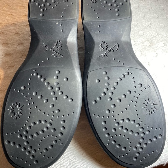 Clarks Womens Brown Leather Slip On Loafers With nylon Buckle Strap Shoes - Picture 8 of 16